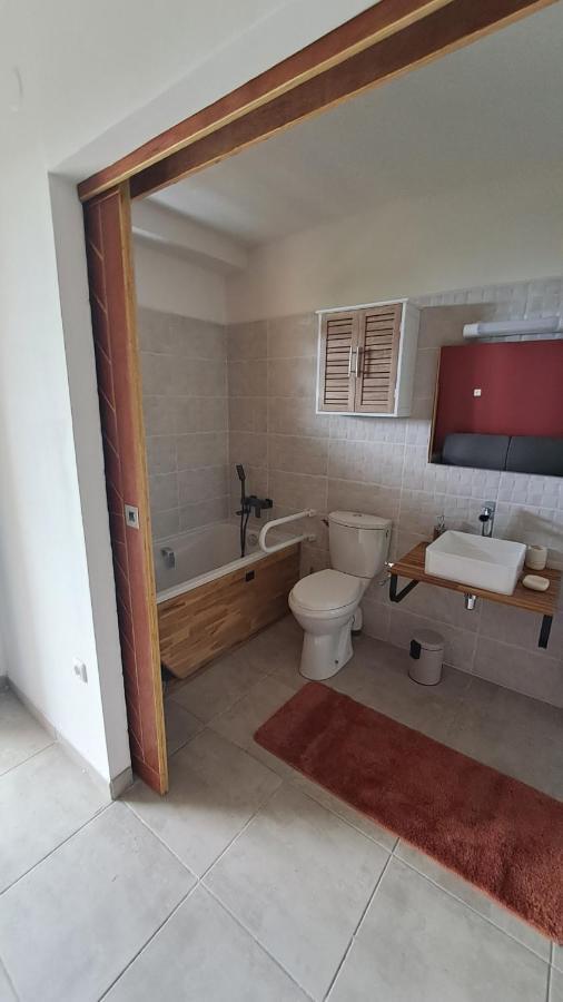 La Kay Sicrie Avec Spa Saint-Pierre Zewnętrze zdjęcie